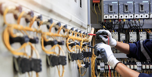 Professional Electrician technician working in Richfield, OH